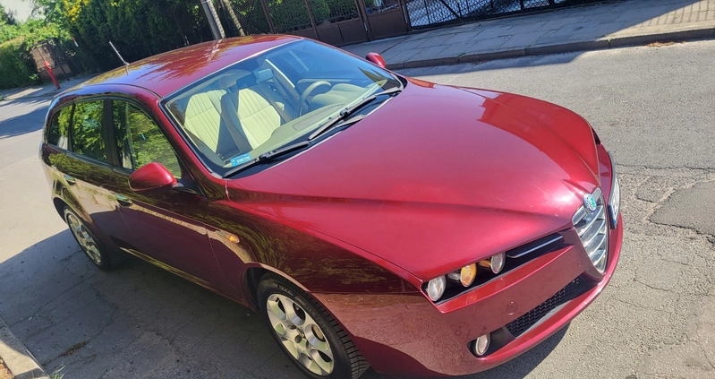 Alfa Romeo 159 cena 16000 przebieg: 211000, rok produkcji 2009 z Zgierz małe 106